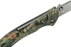 Buck Bantam BBW, Beak Up, Country (MossyOak) 284CMS24 Pocket Knife -Victorinox Store BUCK284CMS24 06 buck