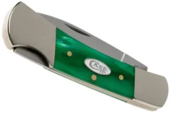 Case Lockback SparXX Green Pearl Kirinite Smooth, 27372, 101225L SS Pocket Knife -Victorinox Store CE27372 04 case