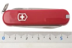 Victorinox - Classic -Victorinox Store VT0 6203 07 victorinox vto06203 classic rood d7