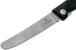 Victorinox SwissClassic Foldable Vegetable Knife Black, 6.7803.FB -Victorinox Store VT6 7803 FB 03 victorinox
