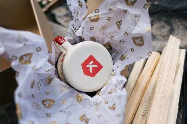 Knivesandtools Enamel Mug E-MG-S-01, Small 8 Cm, Enamel Mug 6 Knivesandtools Enamel Mug E-MG-S-01, Small 8 Cm, Enamel Mug - Image 6